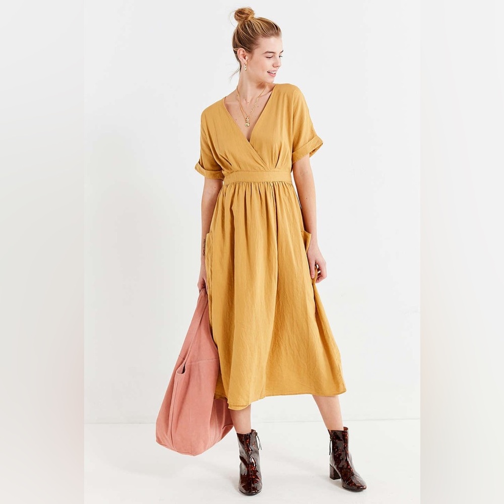 Urban Outfitters Linen Gabrielle wrap dress with pockets.